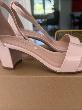 Steve Madden Blush Pink Patent Block Heel Slingback Sandals